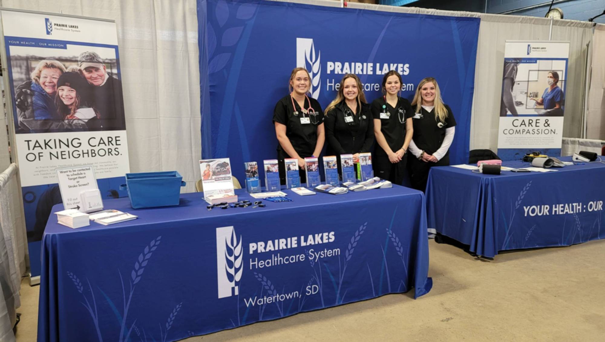 Volunteers at the PLHS Booth at the 2022 Winter Farm Show